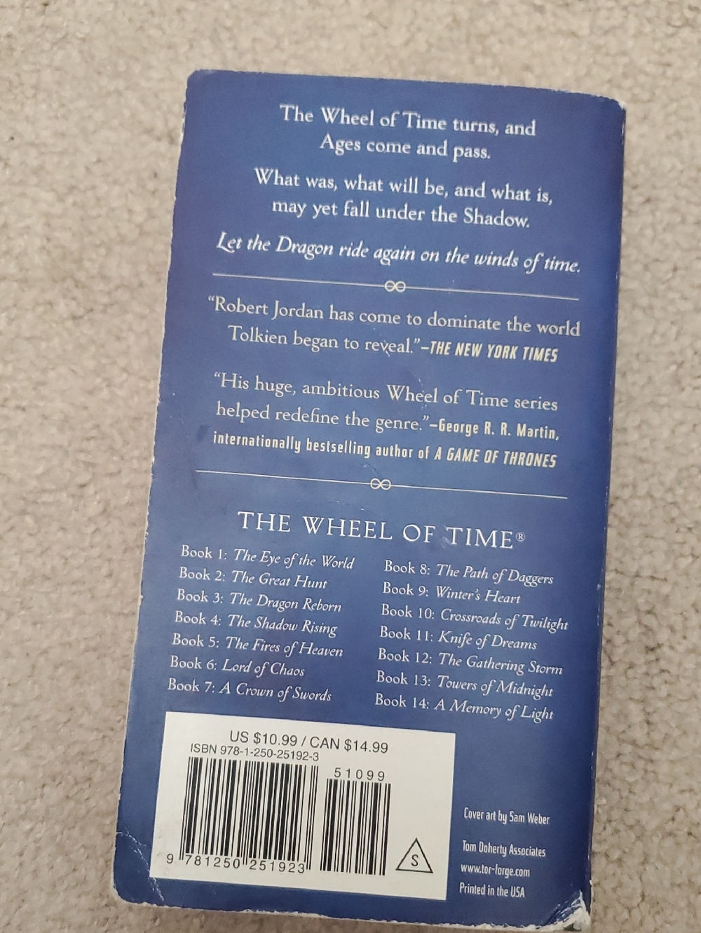 "The Shadow Rising" novel - Picture 5 of 11